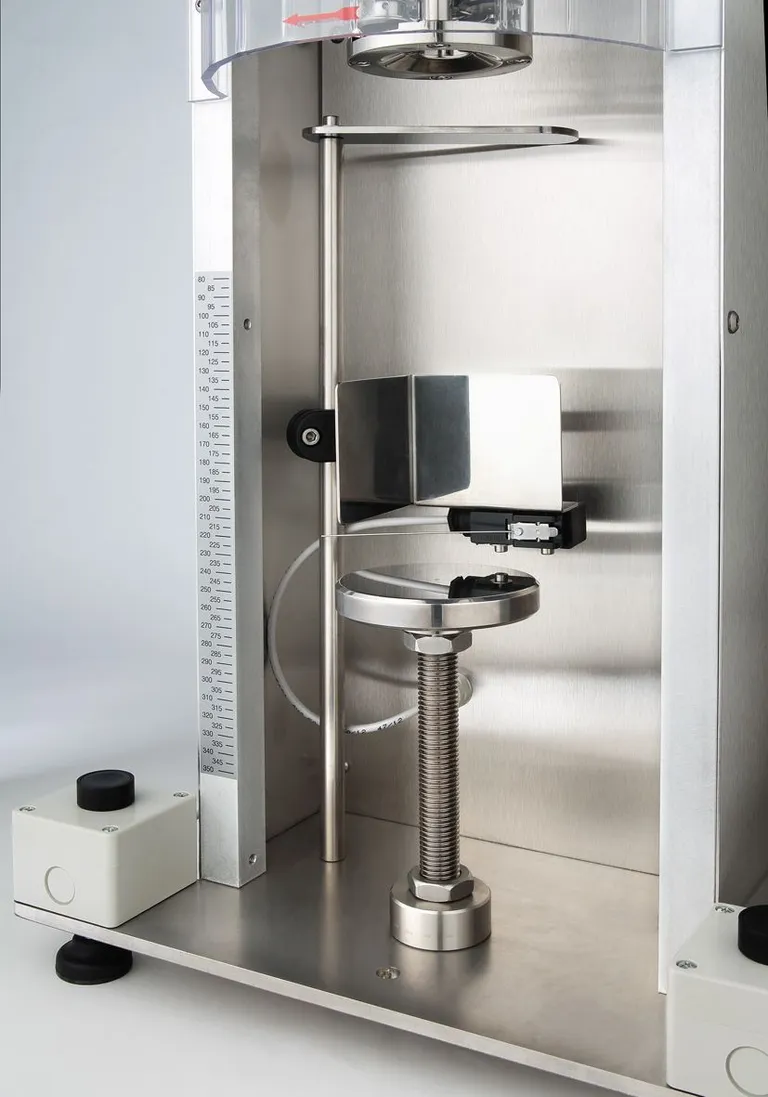 Halvautomatisk Korkemaskin for Aluminiumskork 